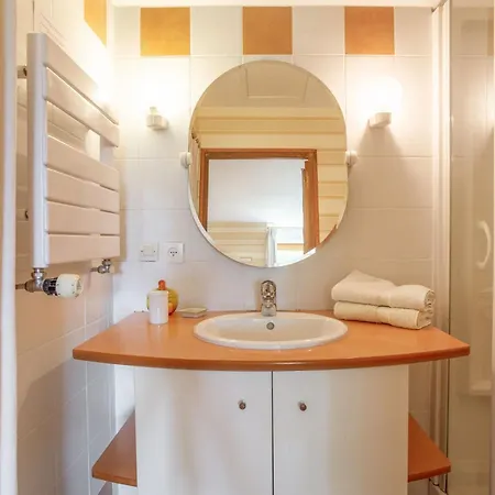 La Haute Gilberdiere-2 By Interhome
